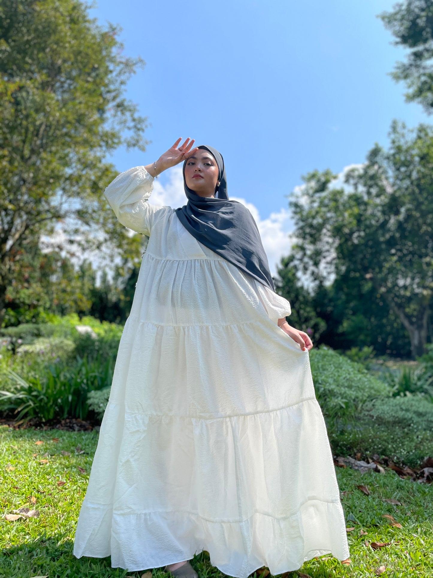 poof dress (130cm long)