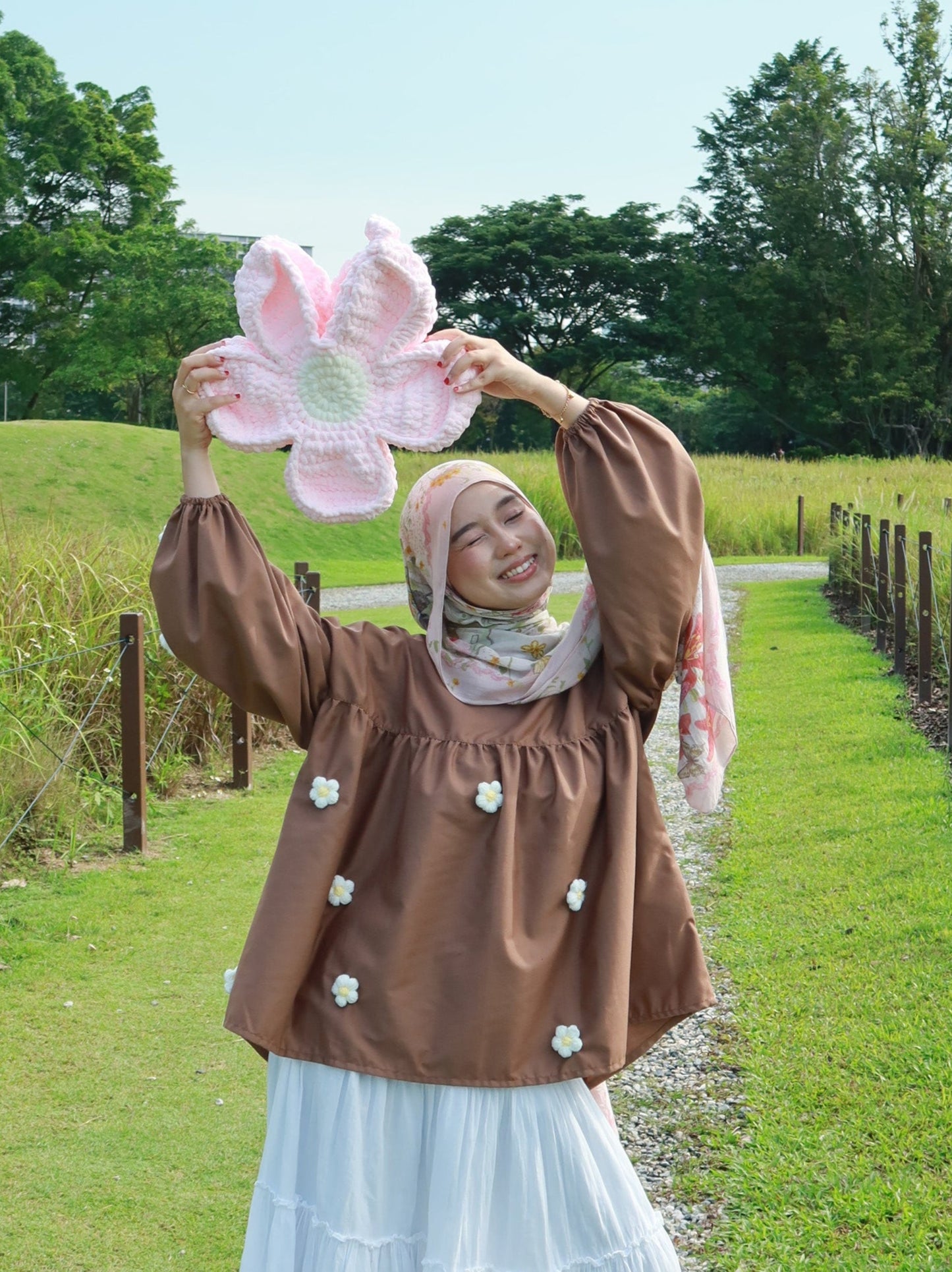 the princesses bloom top